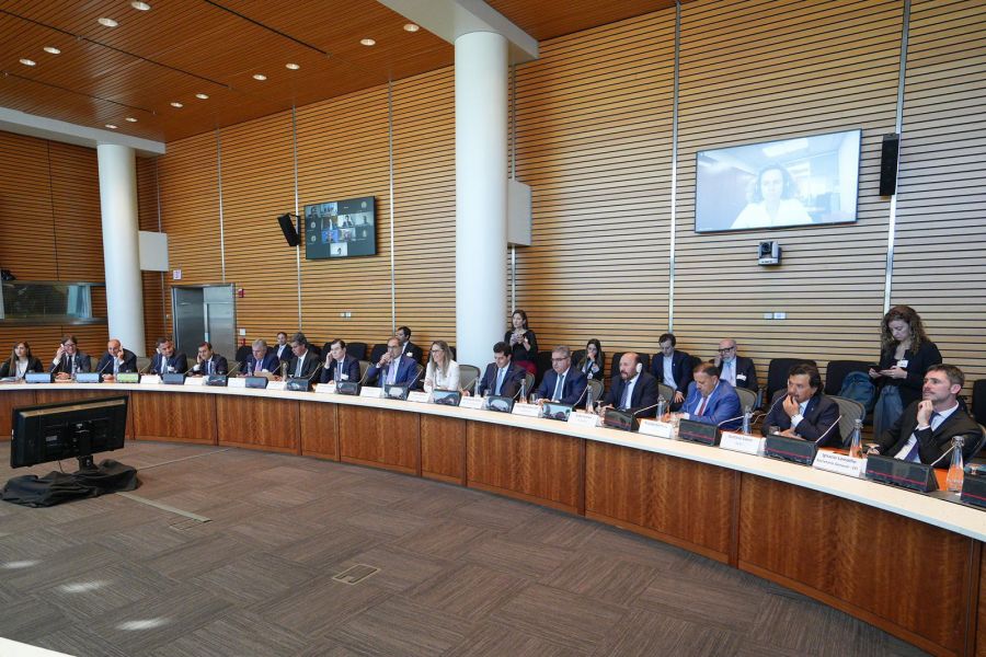 Sáenz con gobernadores del Norte Grande presentaron al Banco Mundial sectores estratégicos de inversión