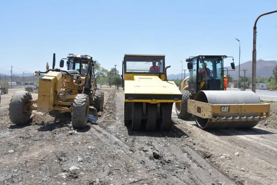 El gobernador Sáenz y el ministro Katopodis recorrieron tres importantes obras en Capital