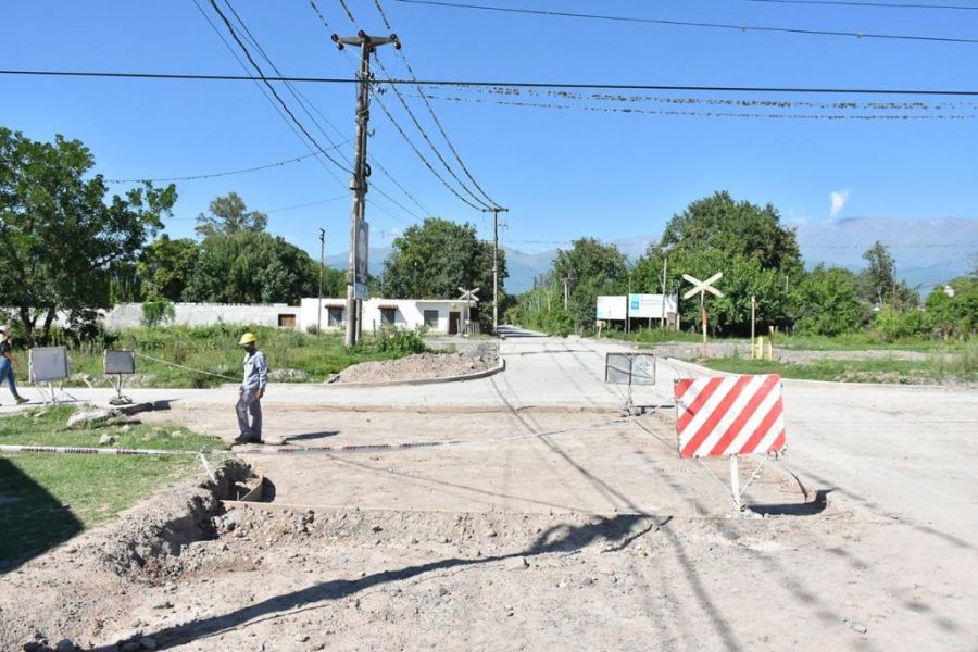 El Gobierno ejecuta obras de infraestructura y viviendas en Rosario de Lerma