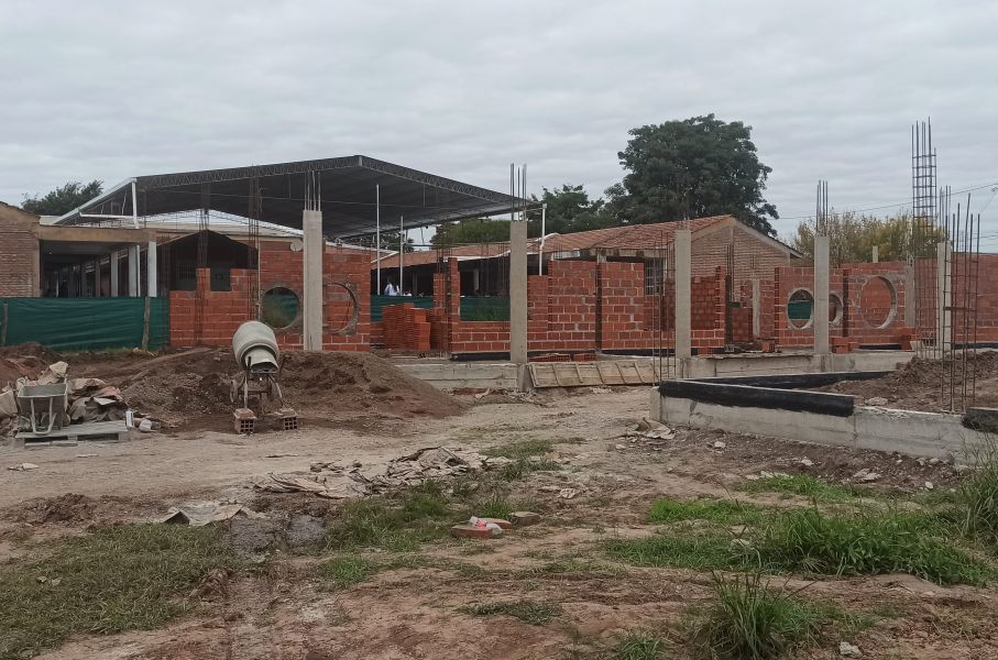 Se construye la sala de nivel inicial de la escuela Murialdo de Rosario de la Frontera