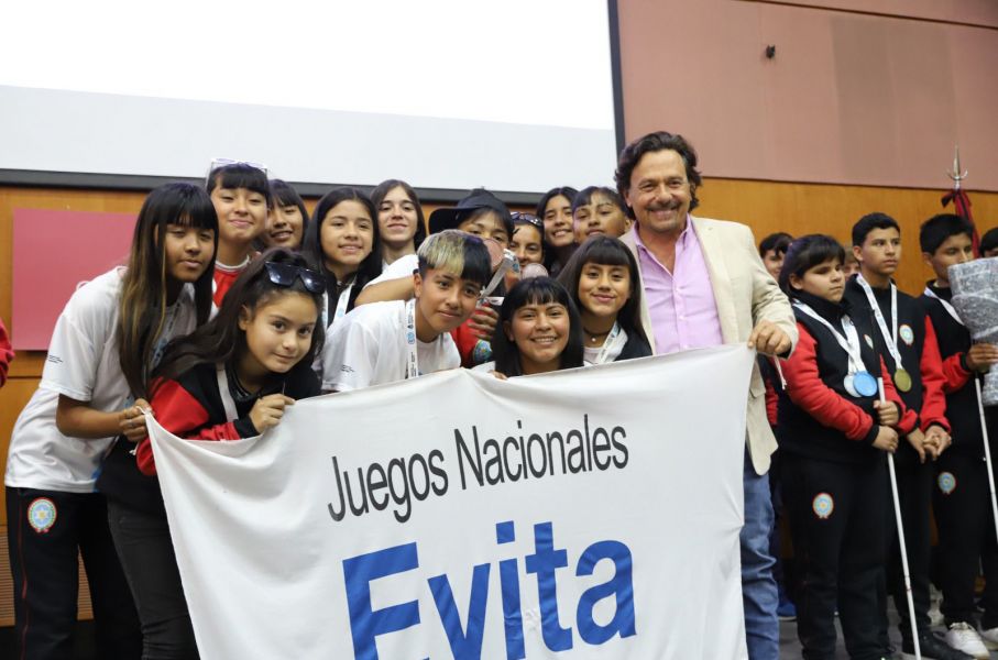 ”Los jóvenes deportistas salteños demostraron su valía en los juegos Evita, liderando el medallero en el NOA y NEA”