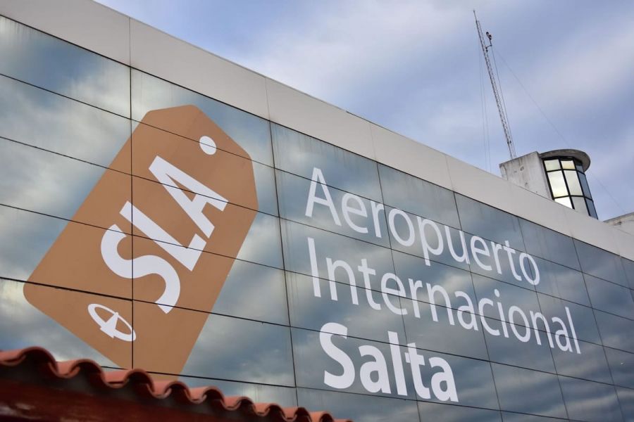El gobernador Sáenz gestionó la reducción de la Tasa de Uso para vuelos internacionales que arriben a la provincia