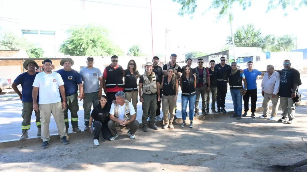 18717-saenz-superviso-el-operativo-integral-de-asistencia-aerea-terrestre-y-fluvial-por-la-crecida-d