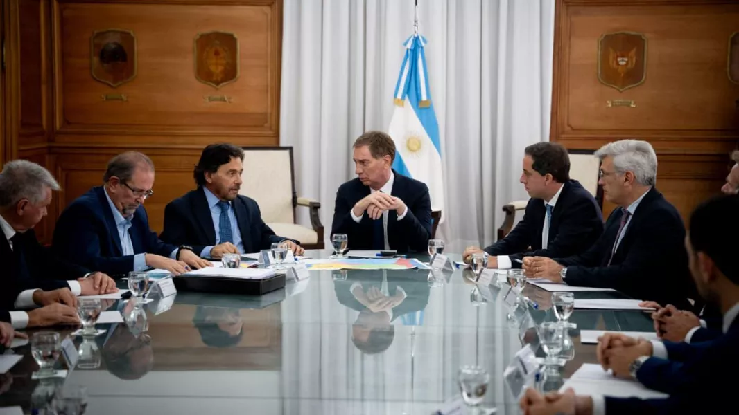 25180-tras-reunion-con-saenz-nacion-garantiza-inversiones-para-los-ramales-c14-y-c15