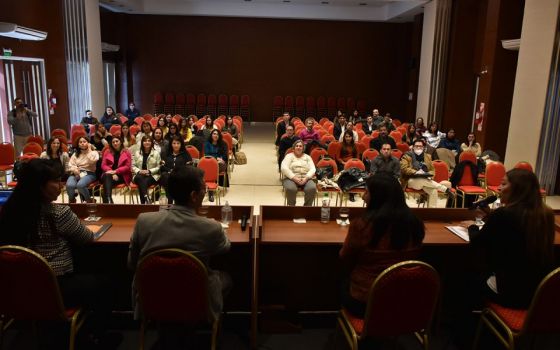 En el mes de las infancias, el Gobierno promueve el diálogo con abogados para una defensa integral de derechos