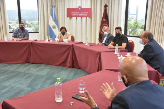 El Gobernador se reunió con directivos del Foro de Intendentes.