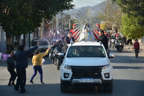 Por segundo año consecutivo las Imágenes Peregrinas recorrieron barrios de la Ciudad de Salta