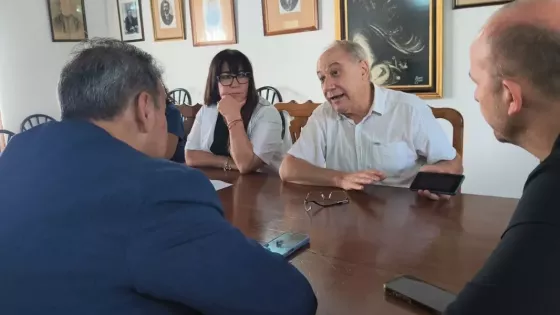 Salud y el municipio de Cerrillos coordinan acciones territoriales ante casos de Chikungunya