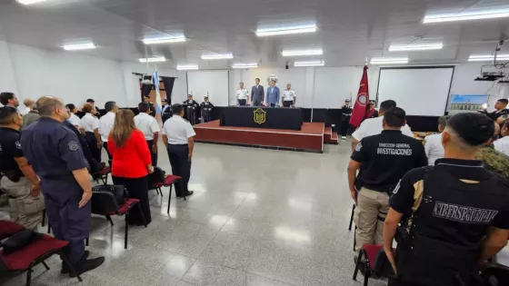 Policías de Salta recibieron reconocimiento por actos meritorios