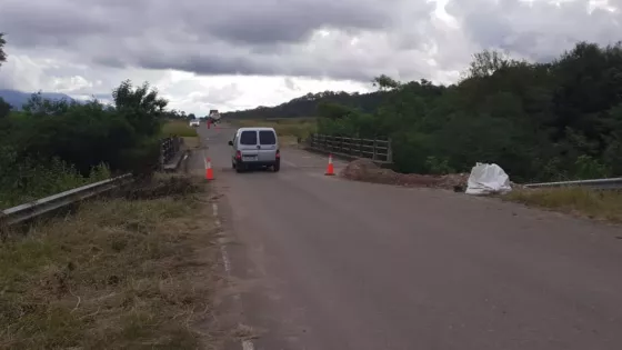 Ruta Provincial 5: Vialidad de Salta realiza trabajos de protección en el puente de Las Hacheras