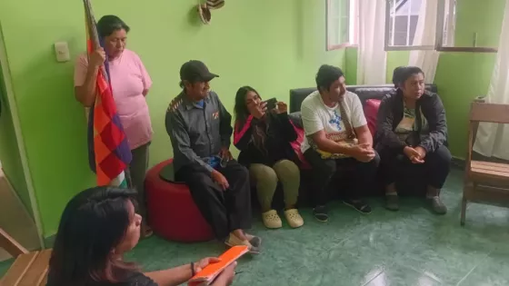 Continúa el proceso de regularización de tierras con comunidades de la Unión Rivadavia Banda Sur