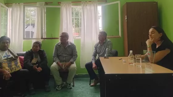 Continúa el proceso de regularización de tierras con comunidades de la Unión Rivadavia Banda Sur