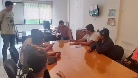 Continúa el proceso de regularización de tierras con comunidades de la Unión Rivadavia Banda Sur