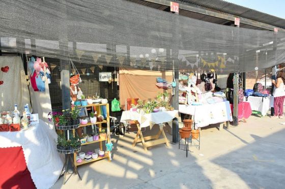 Exitosa Feria de Emprendedores en el Parque de la Familia