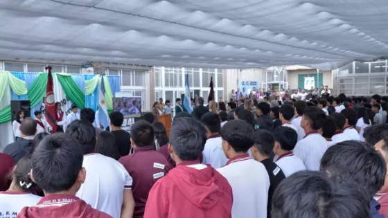 Más de 800 salteños se capacitaron en el Aula Taller Móvil en Campo Quijano