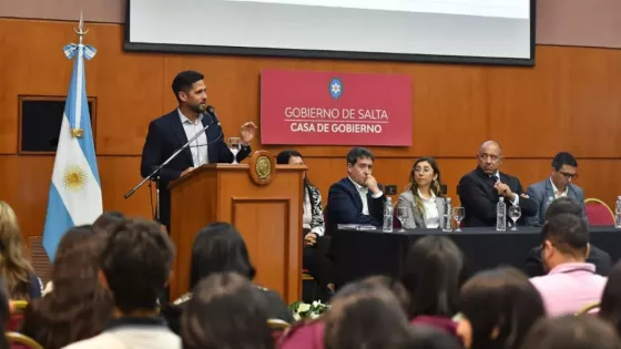 Educación Financiera : Lanzaron cursos para transformar el comportamiento de la ciudadanía y fortalecer la economía regional