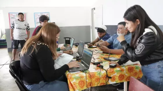 Operativos de identificación simultáneos en Capital y Tartagal