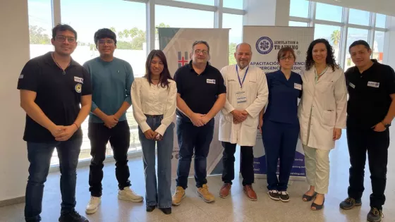 Más de 30 médicos del hospital San Bernardo se capacitaron en soporte vital cardiovascular avanzado