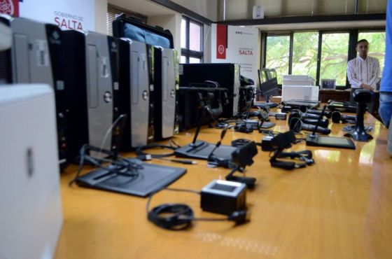 El Registro Civil incorporó nuevo equipamiento para la toma de trámite de DNI y pasaporte.