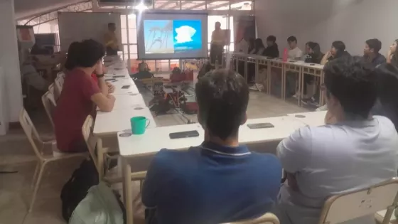 Alumnos de Medicina de la Unsa conocieron el funcionamiento de Defensa Civil