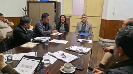 El ministro Mangione presentó en la Legislatura el Plan Estratégico de Tuberculosis 2026