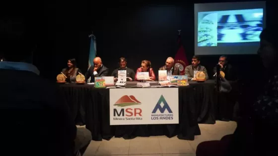 Presentación de Libros Comunitarios de Puna en la Casa de la Cultura