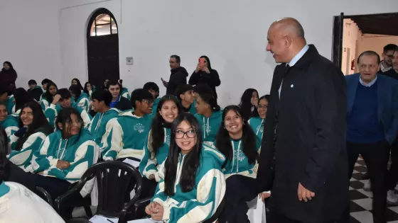 Estudiantes de Vaqueros participaron de una jornada de educación financiera