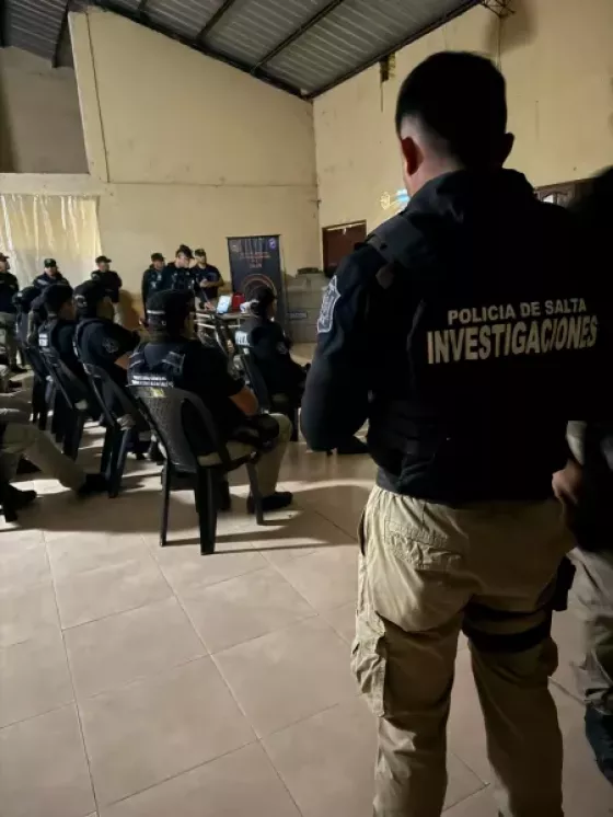 Megaoperativo de seguridad en Orán.