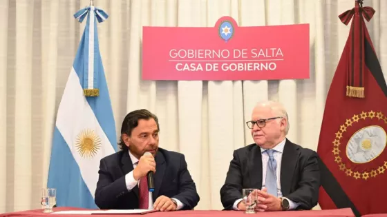 Sáenz firmó un acuerdo con el Hospital Italiano para fortalecer la alta complejidad y la investigación médica