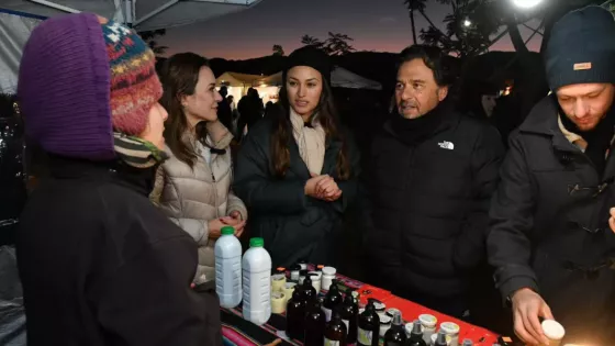 Sáenz reafirmó su apoyo a los jóvenes emprendedores en la feria “Futuros Egresados”