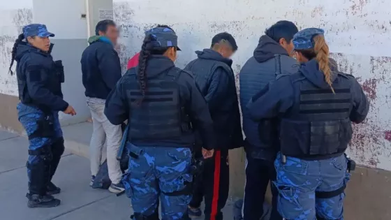 Operativos de Protección Ciudadana en distintos barrios de la Capital