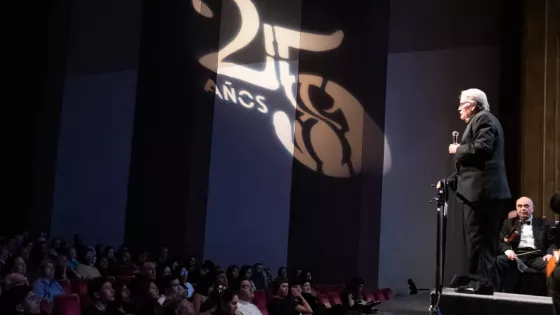 El regreso de Felipe Izcaray para una gala marcada por la emoción y la identidad local