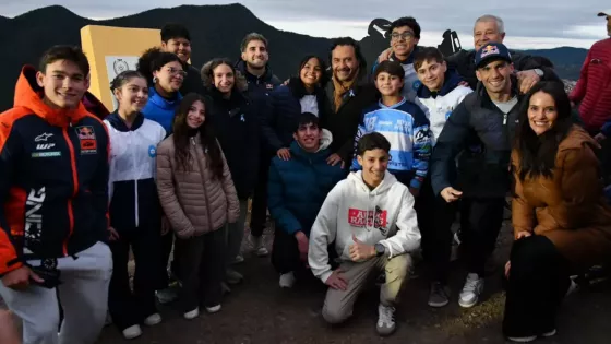 Sáenz ratificó al deporte como política de Estado con un homenaje en el Aladelta