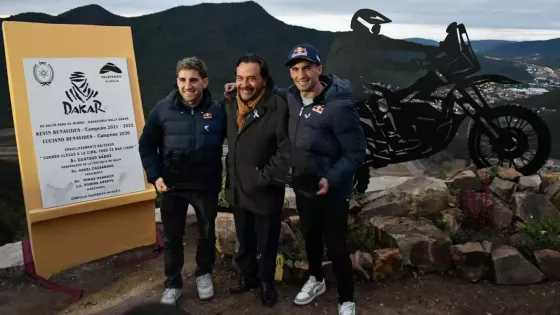 Sáenz ratificó al deporte como política de Estado con un homenaje en el Aladelta