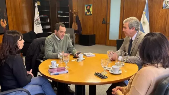 Casa de Salta y el Cabildo Nacional avanzan en actividades conjuntas para homenajear al General Güemes