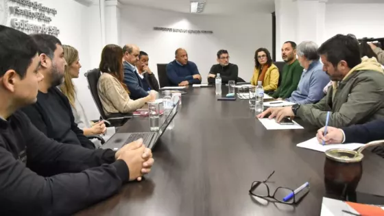 La Provincia planifica unificar toda la oferta de cursos y oportunidades laborales en una plataforma digital