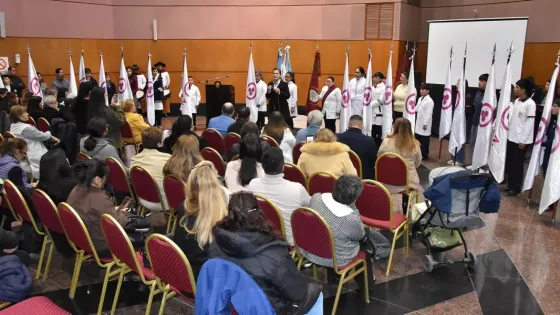 Veinte establecimientos educativos salteños recibieron Banderas de la Paz