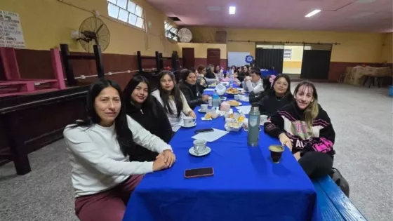 Defensa Civil capacitó a docentes de Salvador Mazza sobre gestión de riesgos