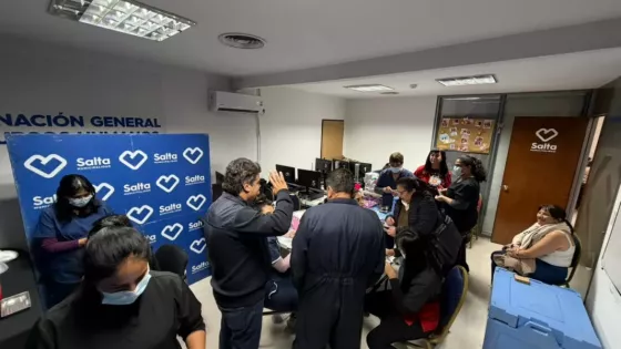 Más de 600 dosis aplicadas en un operativo de vacunación en la Municipalidad de Salta
