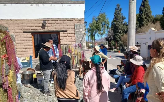 Con amplia participación se realizó el Taller de Tintes Naturales en Payogasta