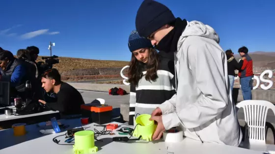 Alumnos salteños lanzaron un globo estratosférico con alto valor científico