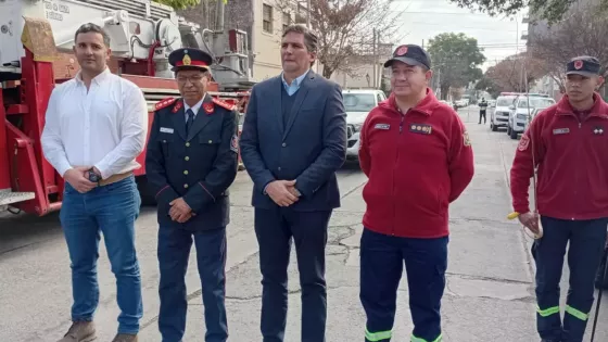 Reconocieron la importante labor de los bomberos voluntarios en Salta