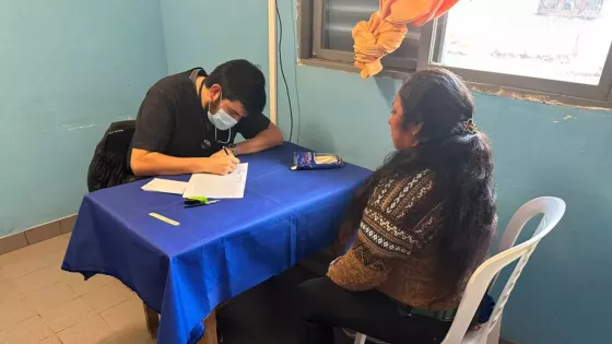 Cerca de 400 personas fueron atendidas en un nuevo operativo extramuros en General Pizarro
