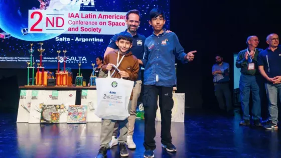 El Ministerio de Educación impulsa la vocación científica en estudiantes durante la conferencia internacional de astronáutica