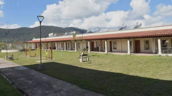 Marocco visitó Casa Activa “San José”, un modelo habitacional para personas mayores que promueve la vida en comunidad