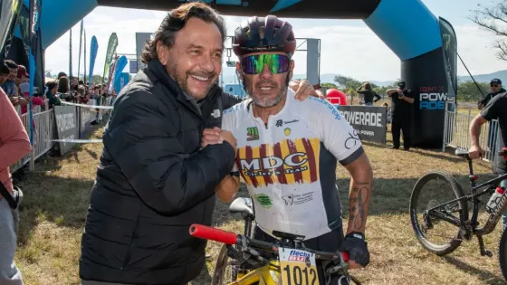 Sáenz acompañó una nueva edición del Desafío de las Nubes, que reunió a 1250 ciclistas en Salta