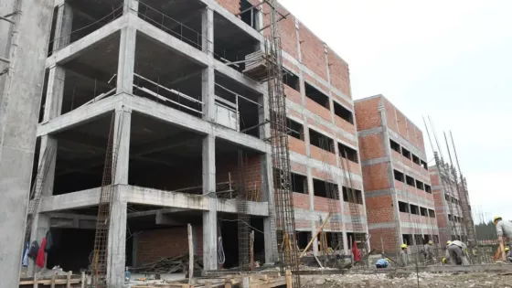 Sáenz supervisó la obra de la Ciudad Judicial de Orán, que avanza con apoyo económico de la Provincia