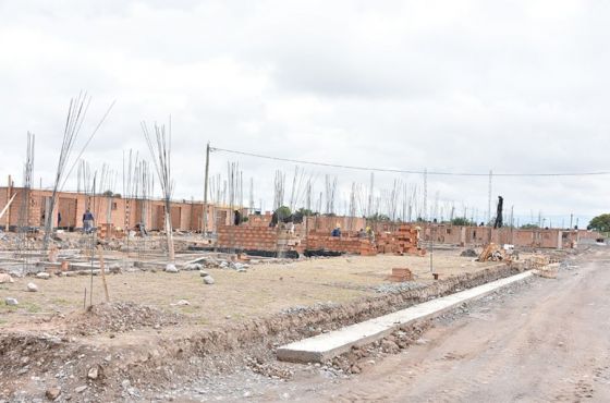 Más viviendas se construyen en Rosario de Lerma