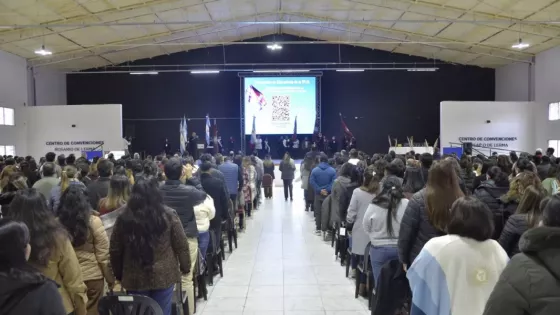En Salta se analizaron los desafíos y oportunidades de la educación para jóvenes y adultos