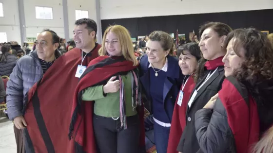 En Salta se analizaron los desafíos y oportunidades de la educación para jóvenes y adultos